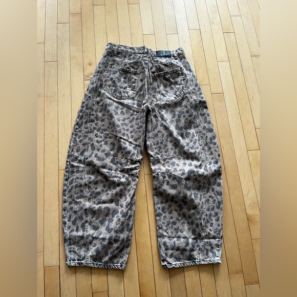 Free People Good Luck Barrel Jeans - Picture 2 of 10